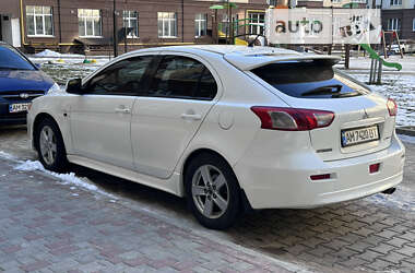 Хэтчбек Mitsubishi Lancer 2008 в 