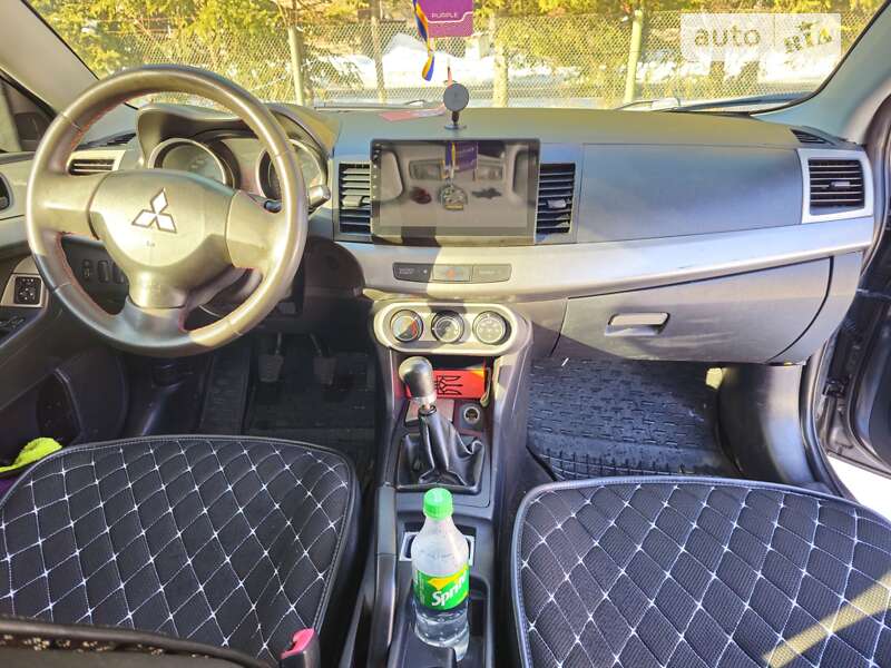 Седан Mitsubishi Lancer 2008 в Львові