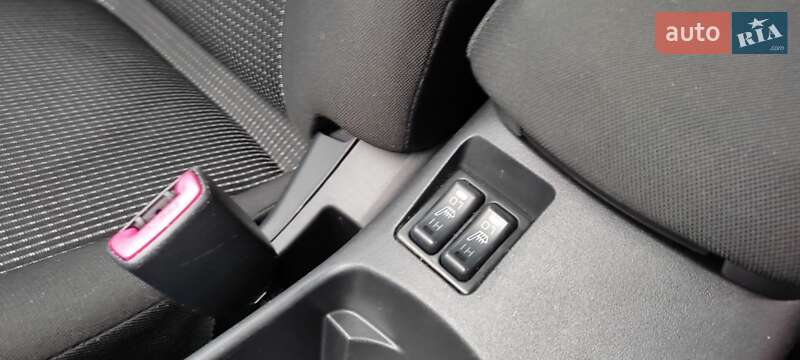 Седан Mitsubishi Lancer 2008 в Києві