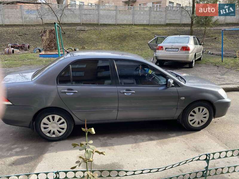 Седан Mitsubishi Lancer 2007 в Хмельницькому фото 5 Седан Mitsubishi Lancer 2007 в Хмельницькому