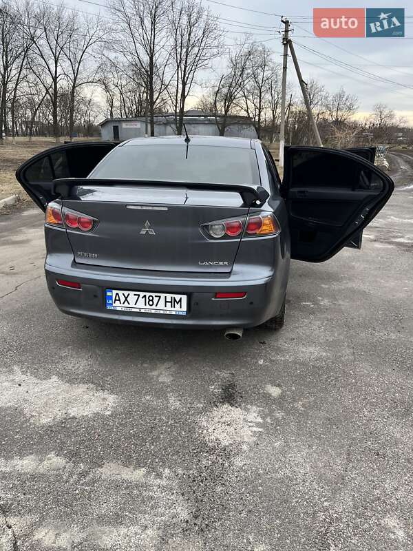 Седан Mitsubishi Lancer 2011 в Харькове
