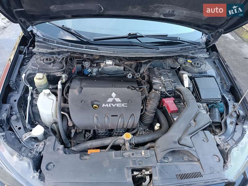 Седан Mitsubishi Lancer 2008 в Шептицькому