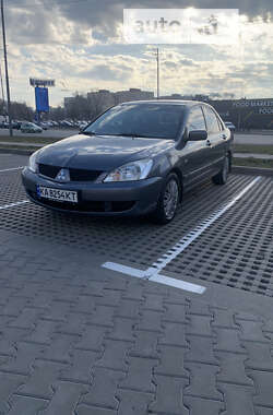 Седан Mitsubishi Lancer 2009 в Киеве