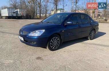 Седан Mitsubishi Lancer 2004 в Львове
