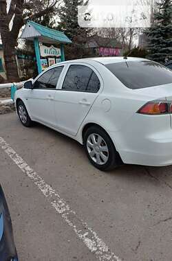 Седан Mitsubishi Lancer 2015 в Харкові