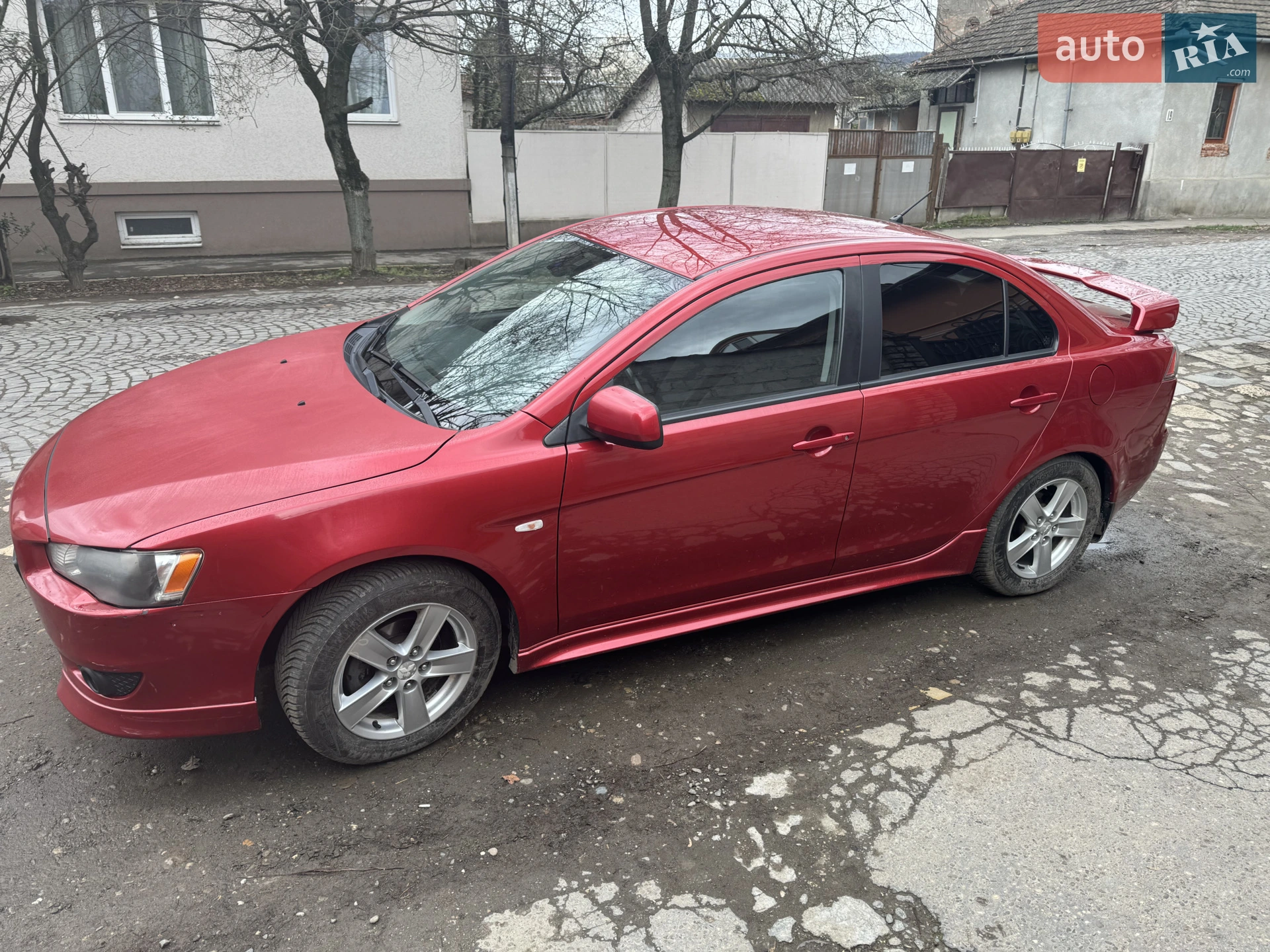 2010 Mitsubishi Lancer - фото 1