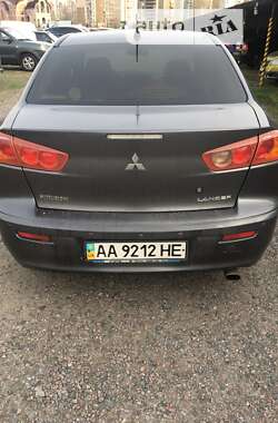 Седан Mitsubishi Lancer 2008 в Киеве