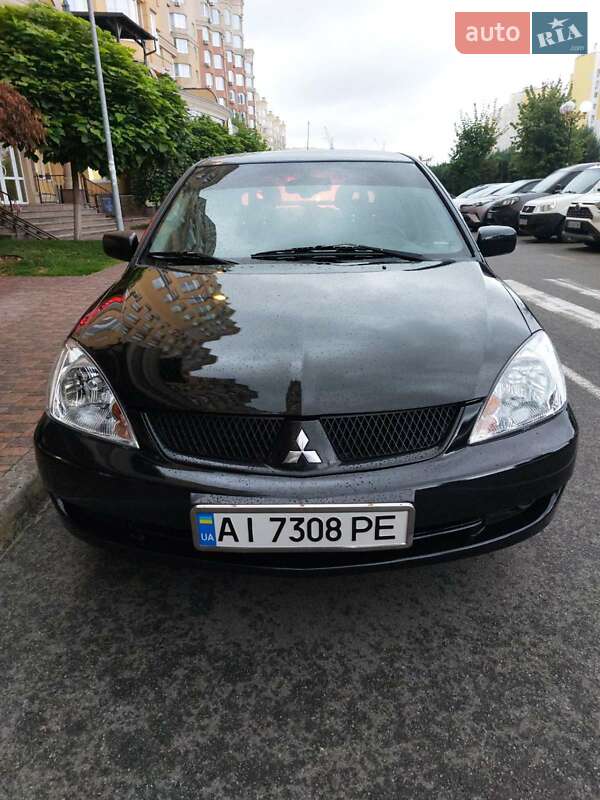 Седан Mitsubishi Lancer 2008 в Киеве фото 2 Седан Mitsubishi Lancer 2008 в Киеве