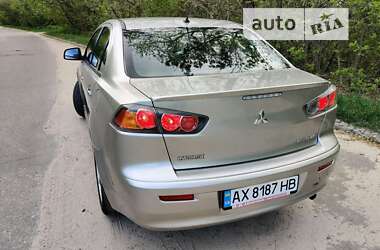 Седан Mitsubishi Lancer 2013 в Києві