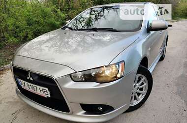 Седан Mitsubishi Lancer 2013 в Києві