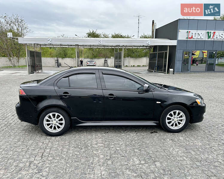 Седан Mitsubishi Lancer 2012 в Полтаве