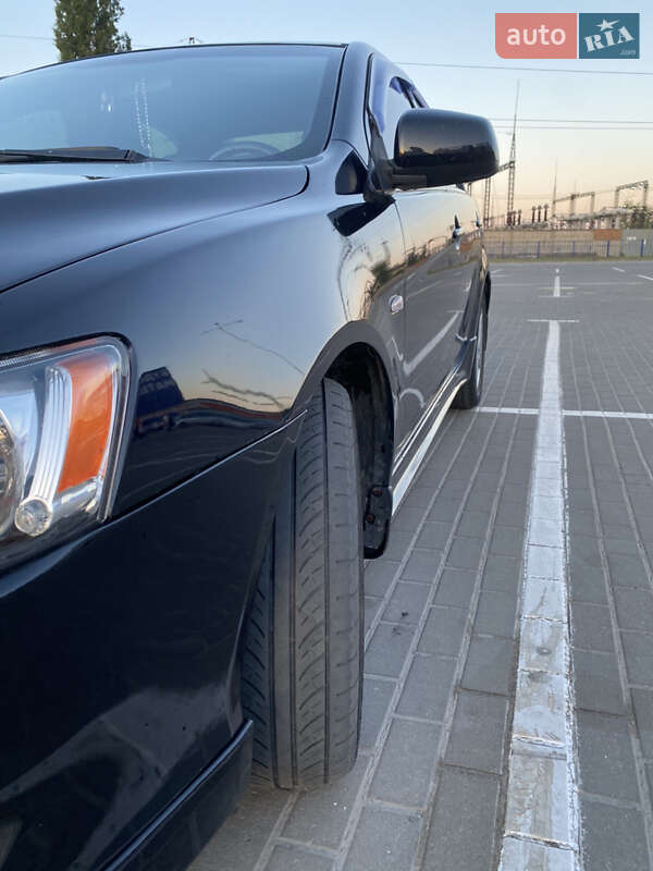 Седан Mitsubishi Lancer 2008 в Львове