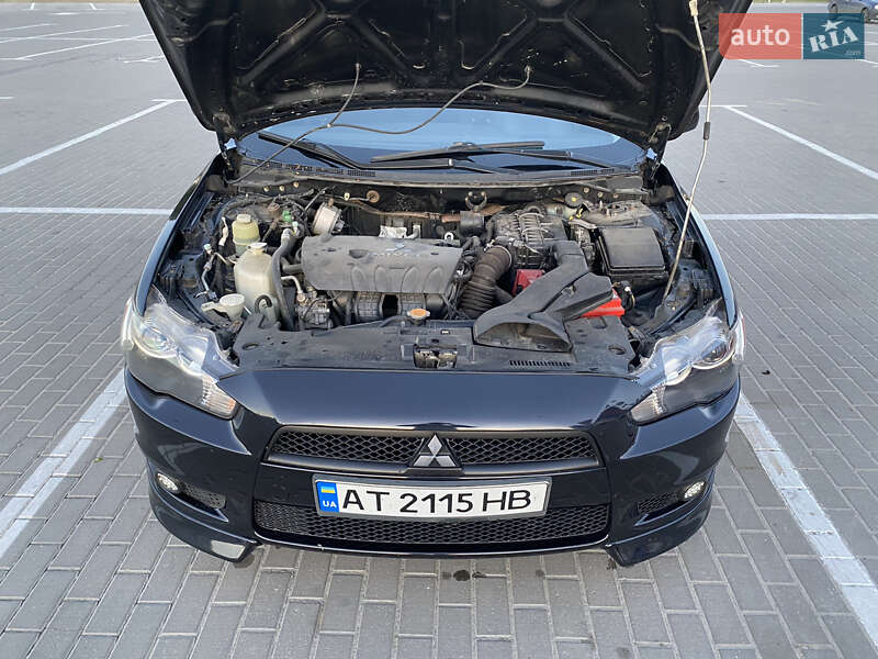 Седан Mitsubishi Lancer 2008 в Львове