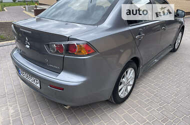 Седан Mitsubishi Lancer 2012 в Виннице