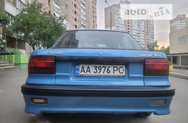 Седан Mitsubishi Lancer 1991 в Киеве