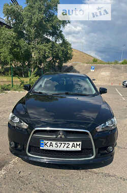 Седан Mitsubishi Lancer 2014 в Киеве