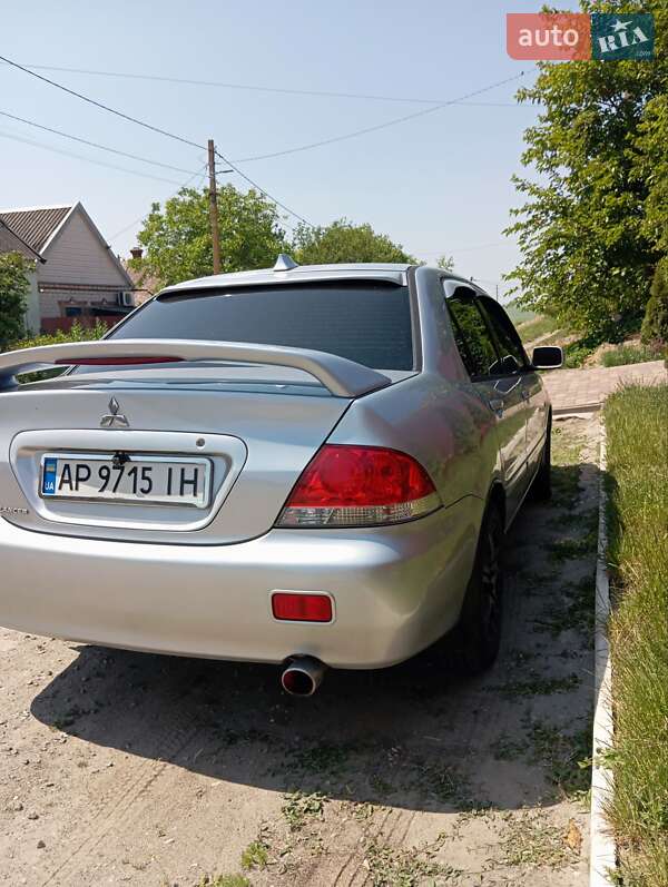 Седан Mitsubishi Lancer 2006 в Запоріжжі
