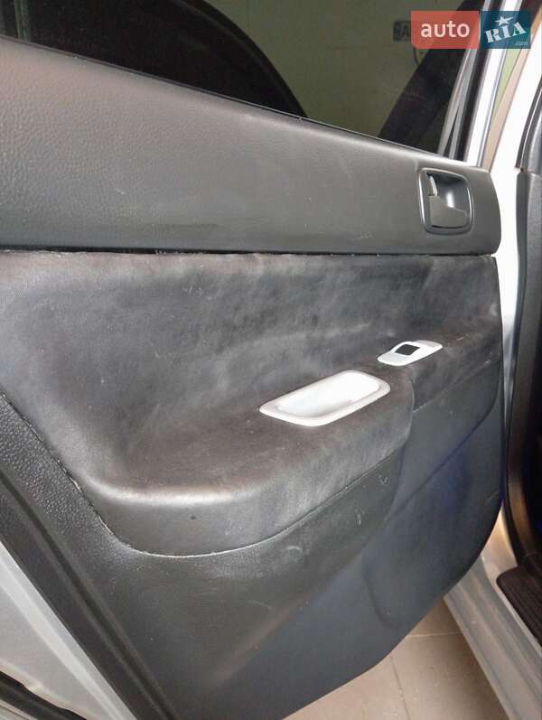 Седан Mitsubishi Lancer 2006 в Запоріжжі