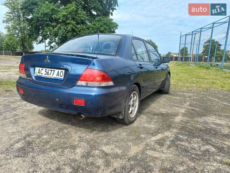 Седан Mitsubishi Lancer 2008 в Маневичах
