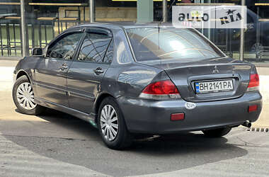 Седан Mitsubishi Lancer 2004 в Одессе