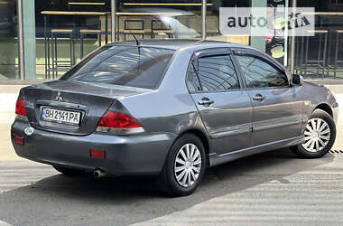 Седан Mitsubishi Lancer 2004 в Одессе