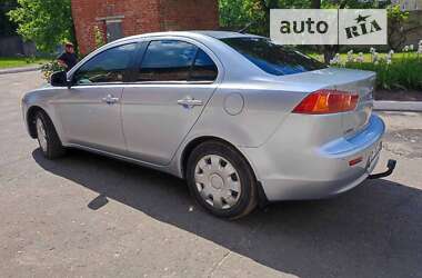 Седан Mitsubishi Lancer 2009 в Сумах