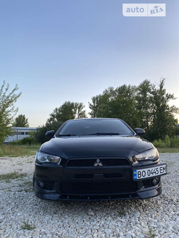 Седан Mitsubishi Lancer 2010 в Тернополі