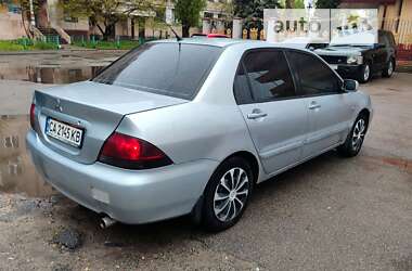 Седан Mitsubishi Lancer 2006 в Звягелі