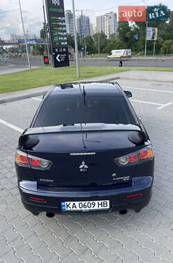 Седан Mitsubishi Lancer 2013 в 