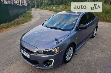 Седан Mitsubishi Lancer 2015 в Києві