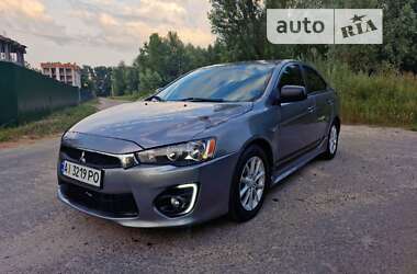 Седан Mitsubishi Lancer 2015 в Києві