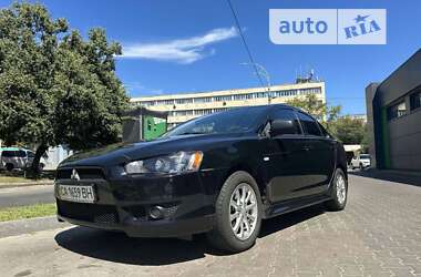 Седан Mitsubishi Lancer 2011 в Києві