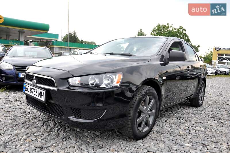 Седан Mitsubishi Lancer 2010 в Львові