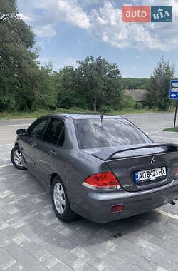 Седан Mitsubishi Lancer 2006 в Ужгороде