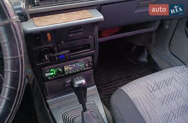 Седан Mitsubishi Lancer 1987 в Житомирі