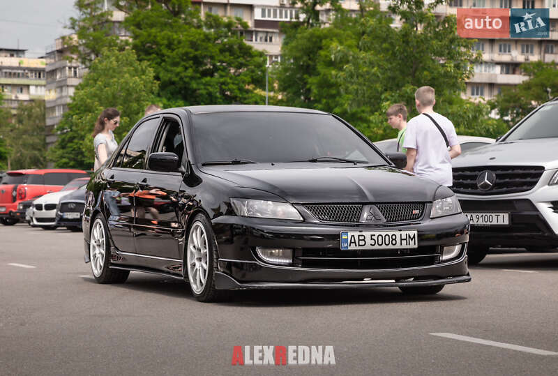 Седан Mitsubishi Lancer 2006 в Гайсину