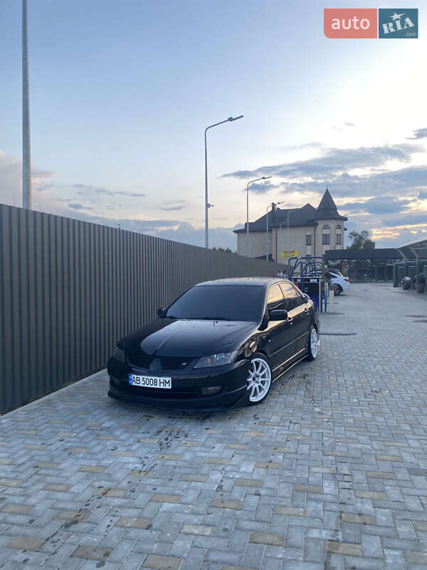 Седан Mitsubishi Lancer 2006 в Гайсину