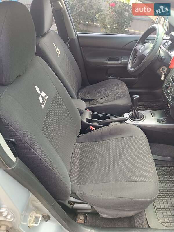 Седан Mitsubishi Lancer 2006 в Дударкове фото 9 Седан Mitsubishi Lancer 2006 в Дударкове