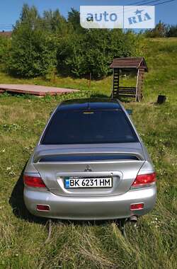 Седан Mitsubishi Lancer 2008 в  фото 7 Седан Mitsubishi Lancer 2008 в