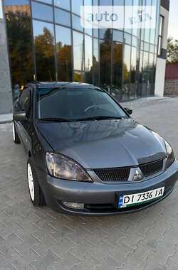 Седан Mitsubishi Lancer 2005 в Рівному