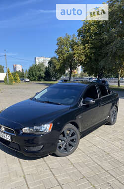 Седан Mitsubishi Lancer 2014 в Києві