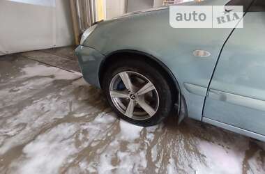 Седан Mitsubishi Lancer 2006 в Гайсине