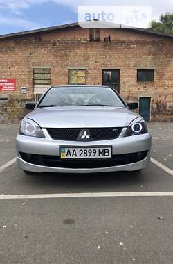 Седан Mitsubishi Lancer 2006 в Києві