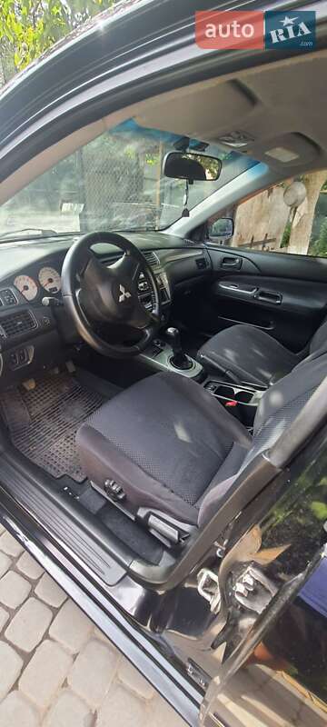 Седан Mitsubishi Lancer 2007 в Виннице