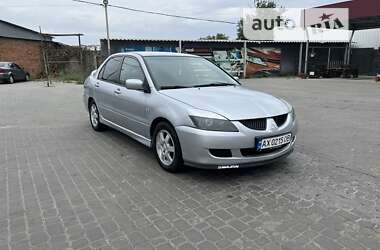 Седан Mitsubishi Lancer 2004 в Харькове