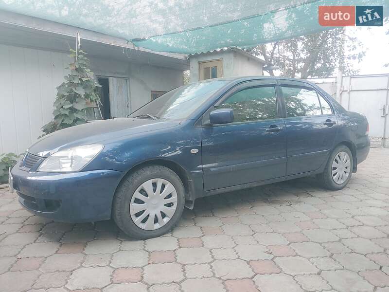 Седан Mitsubishi Lancer 2006 в Измаиле