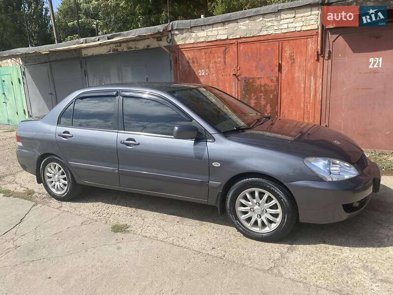 Седан Mitsubishi Lancer 2009 в Зеленодольской