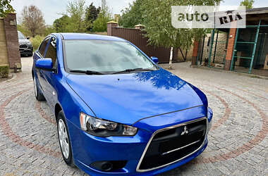 Седан Mitsubishi Lancer 2012 в Днепре