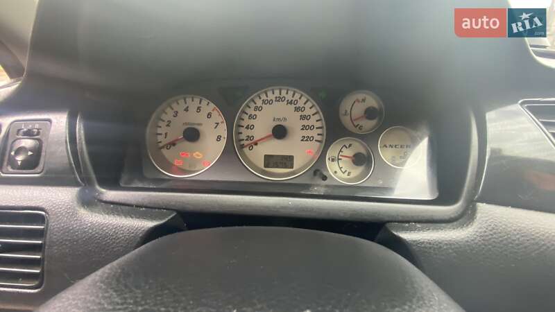 Седан Mitsubishi Lancer 2004 в Ужгороде фото 8 Седан Mitsubishi Lancer 2004 в Ужгороде