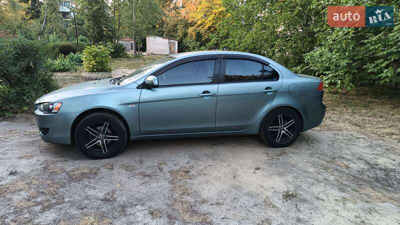 Седан Mitsubishi Lancer 2008 в Полтаве